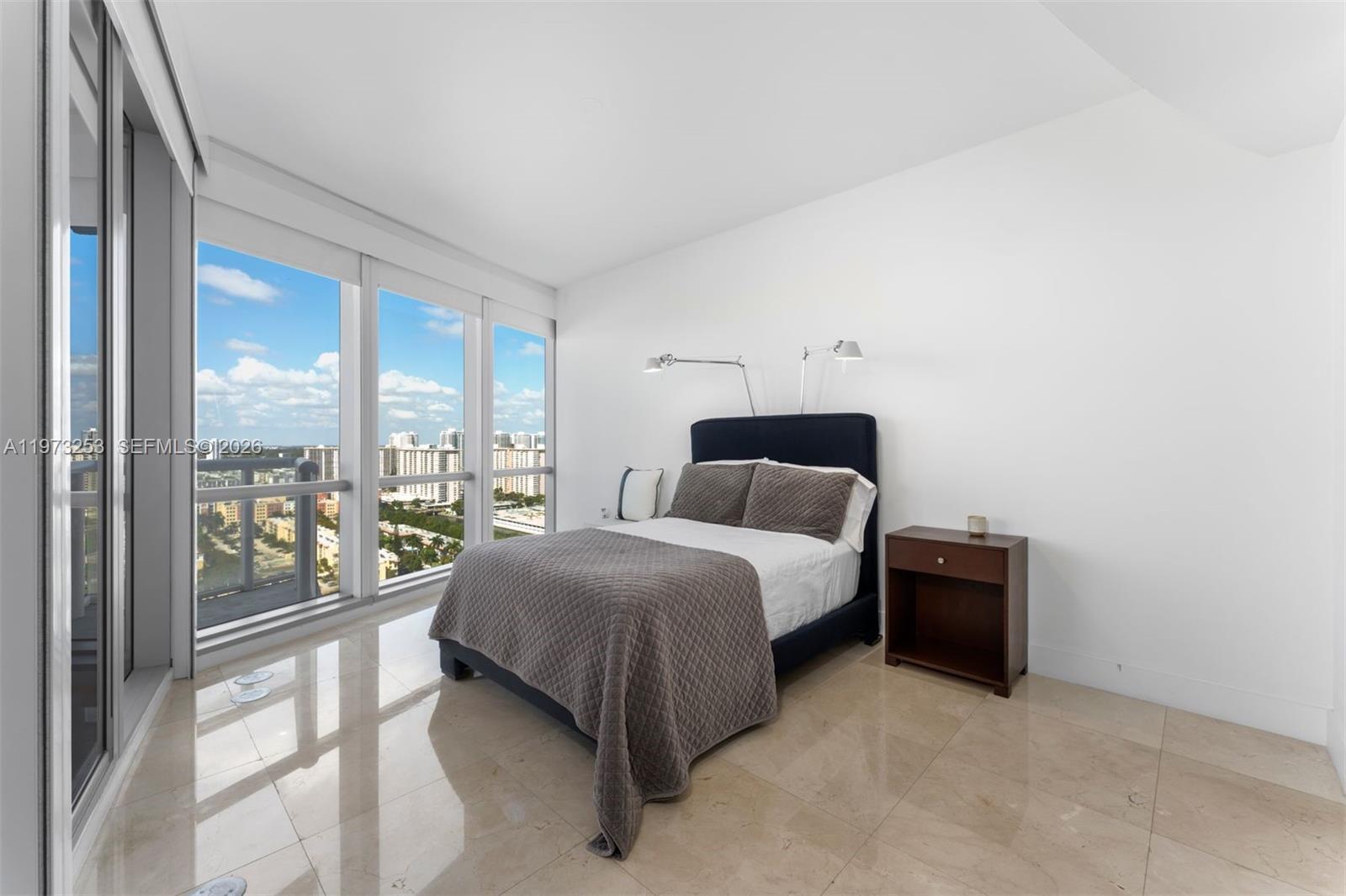 17121 Collins Ave #2405, Sunny Isles Beach FL 33160