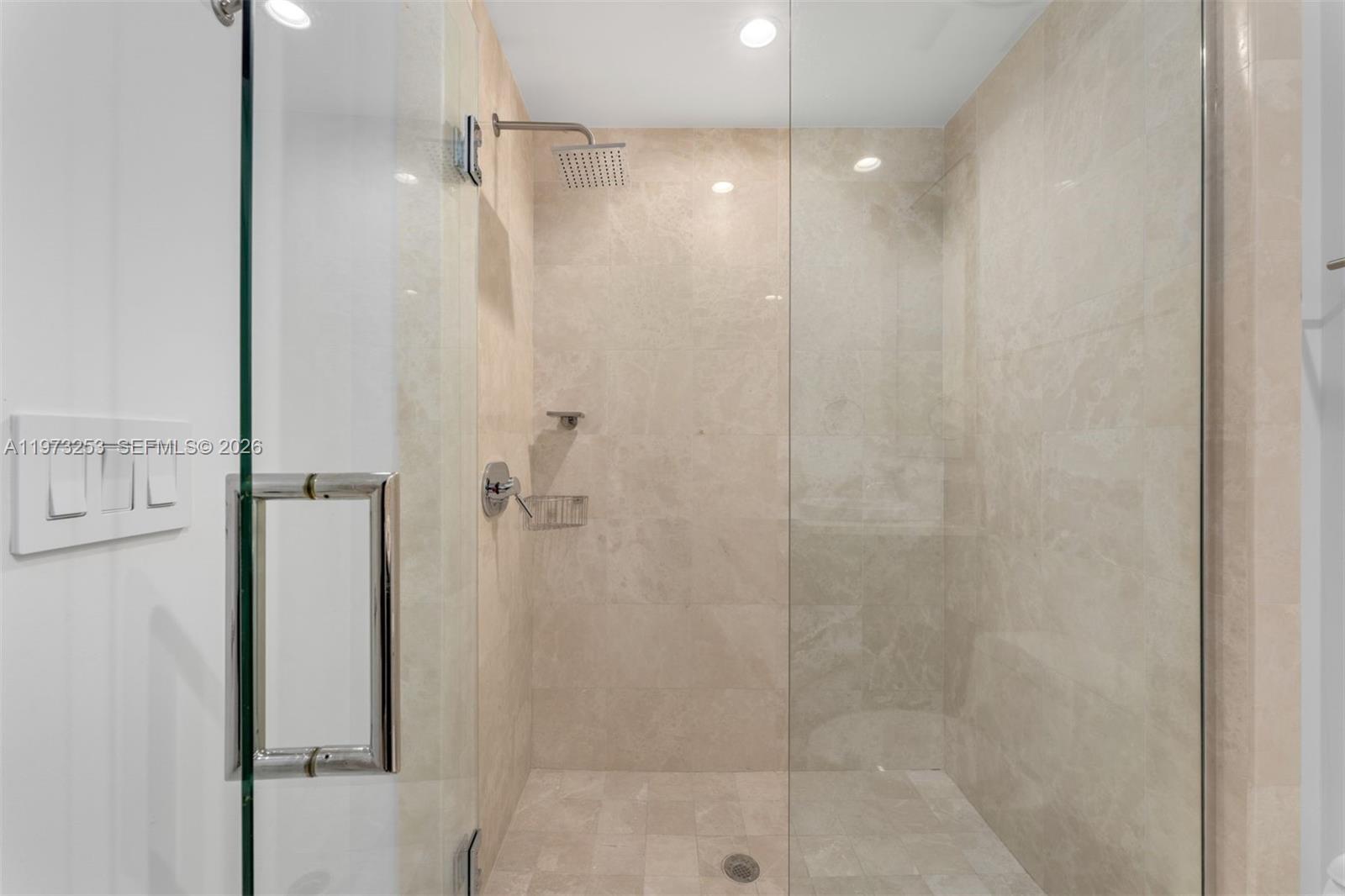 17121 Collins Ave #2405, Sunny Isles Beach FL 33160