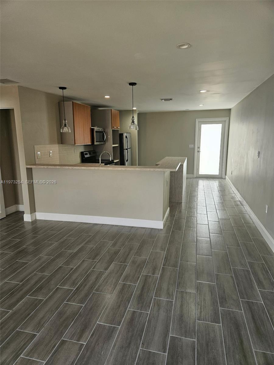 3906 NW 207th St Rd #3906, Miami Gardens FL 33055