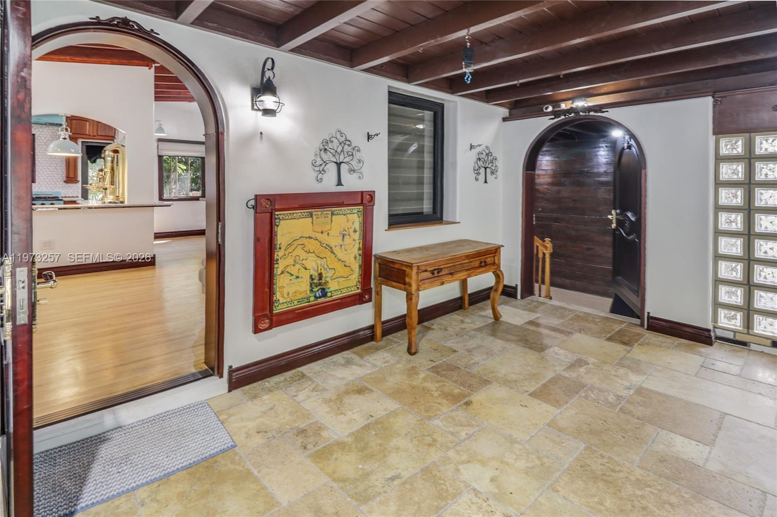 550 Quail Ave, Miami Springs FL 33166