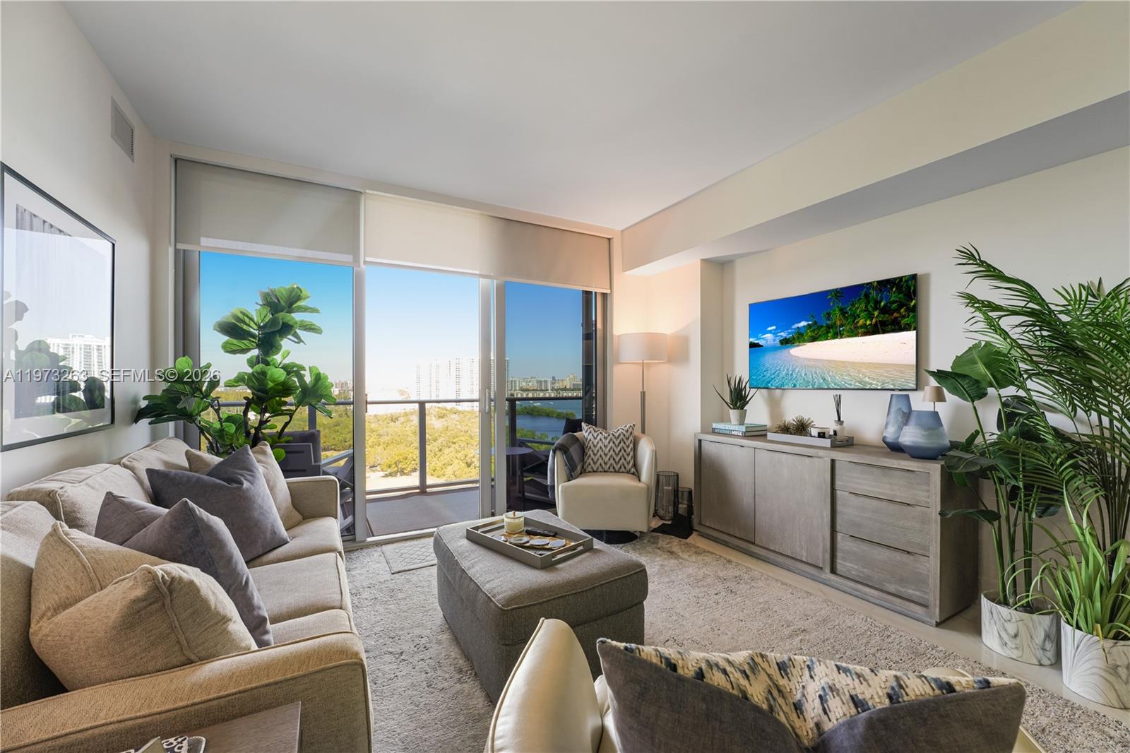 16385 Biscayne Blvd #1502, North Miami Beach FL 33160