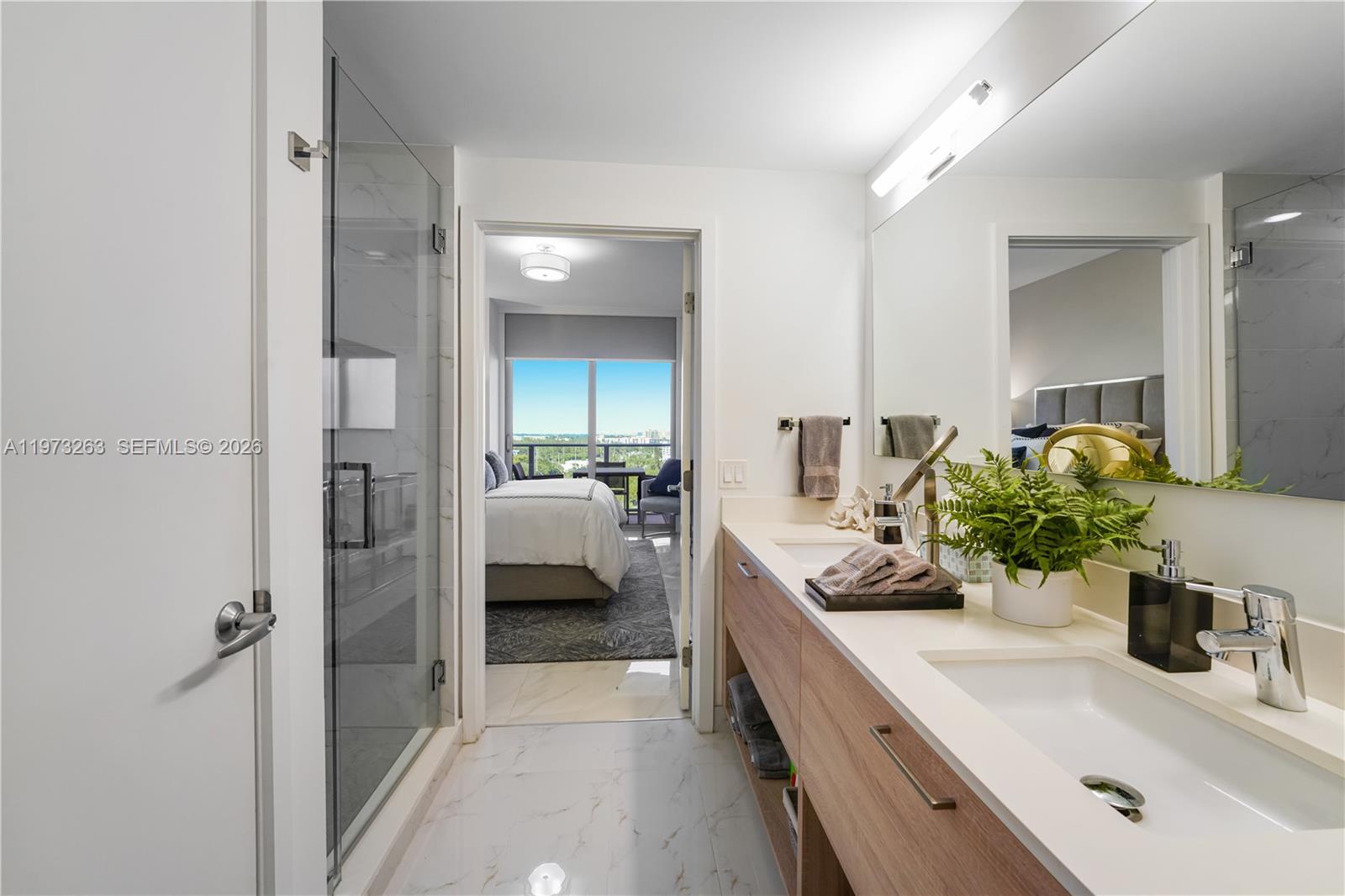 16385 Biscayne Blvd #1502, North Miami Beach FL 33160