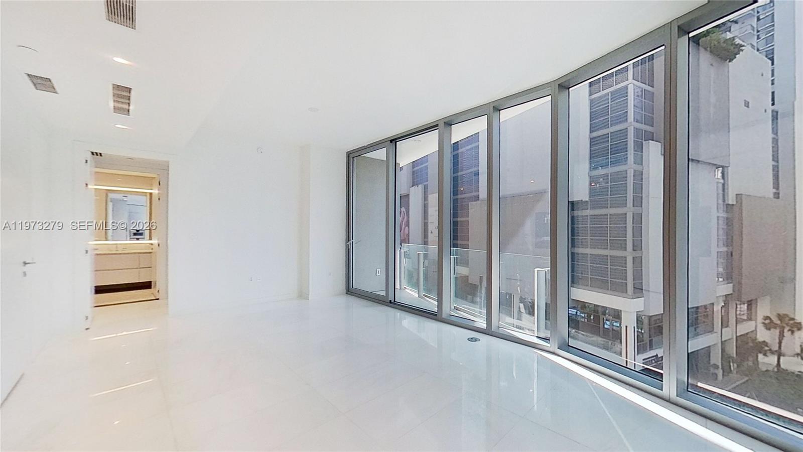 300 Biscayne Boulevard Way #506E, Miami FL 33131