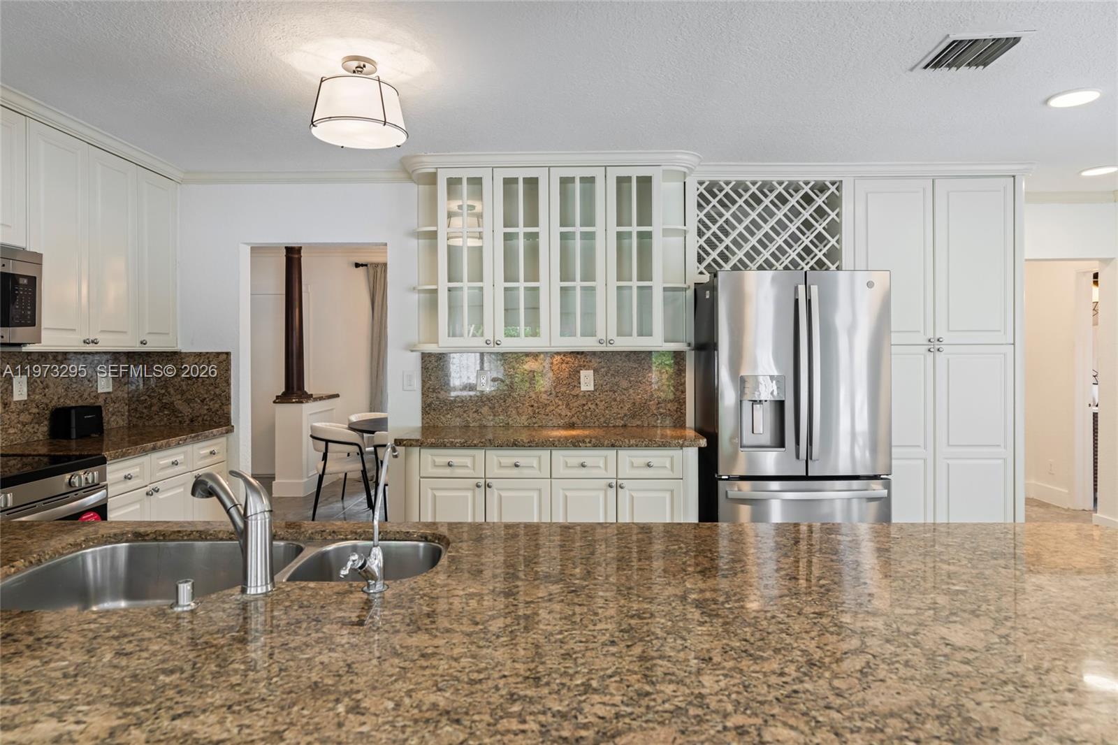5900 NE 15th Ave, Fort Lauderdale FL 33334
