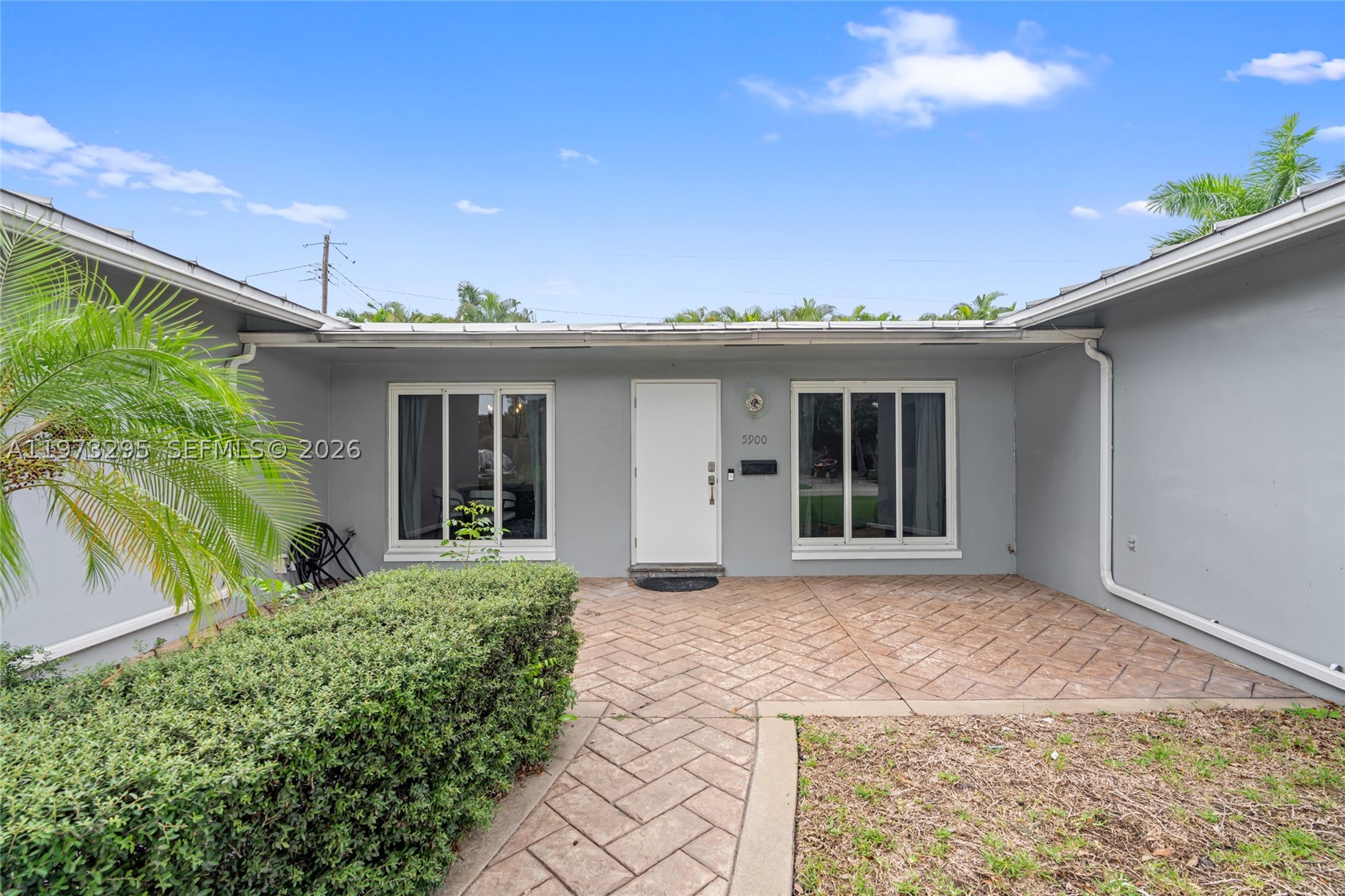 5900 NE 15th Ave, Fort Lauderdale FL 33334