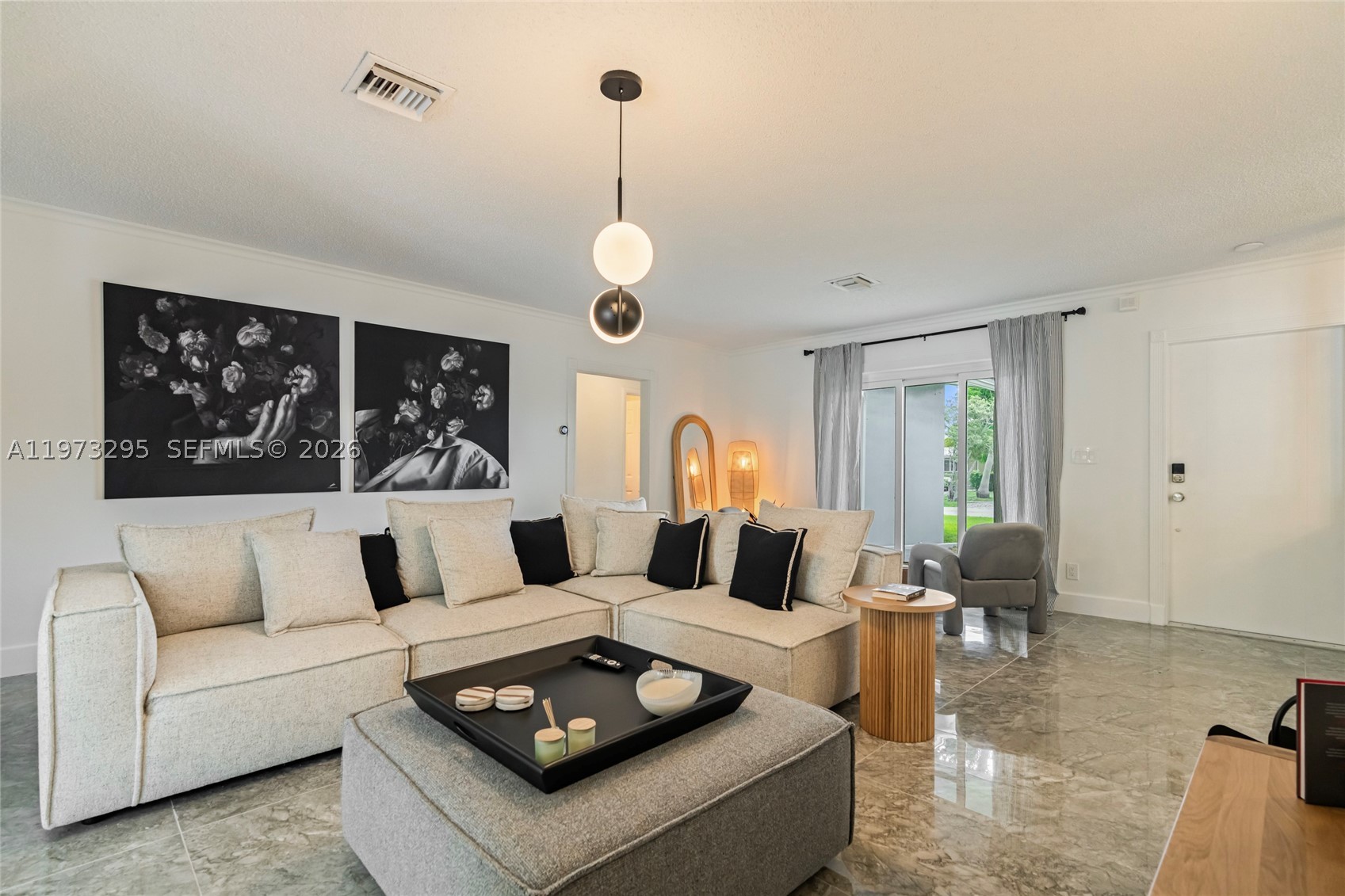 5900 NE 15th Ave, Fort Lauderdale FL 33334