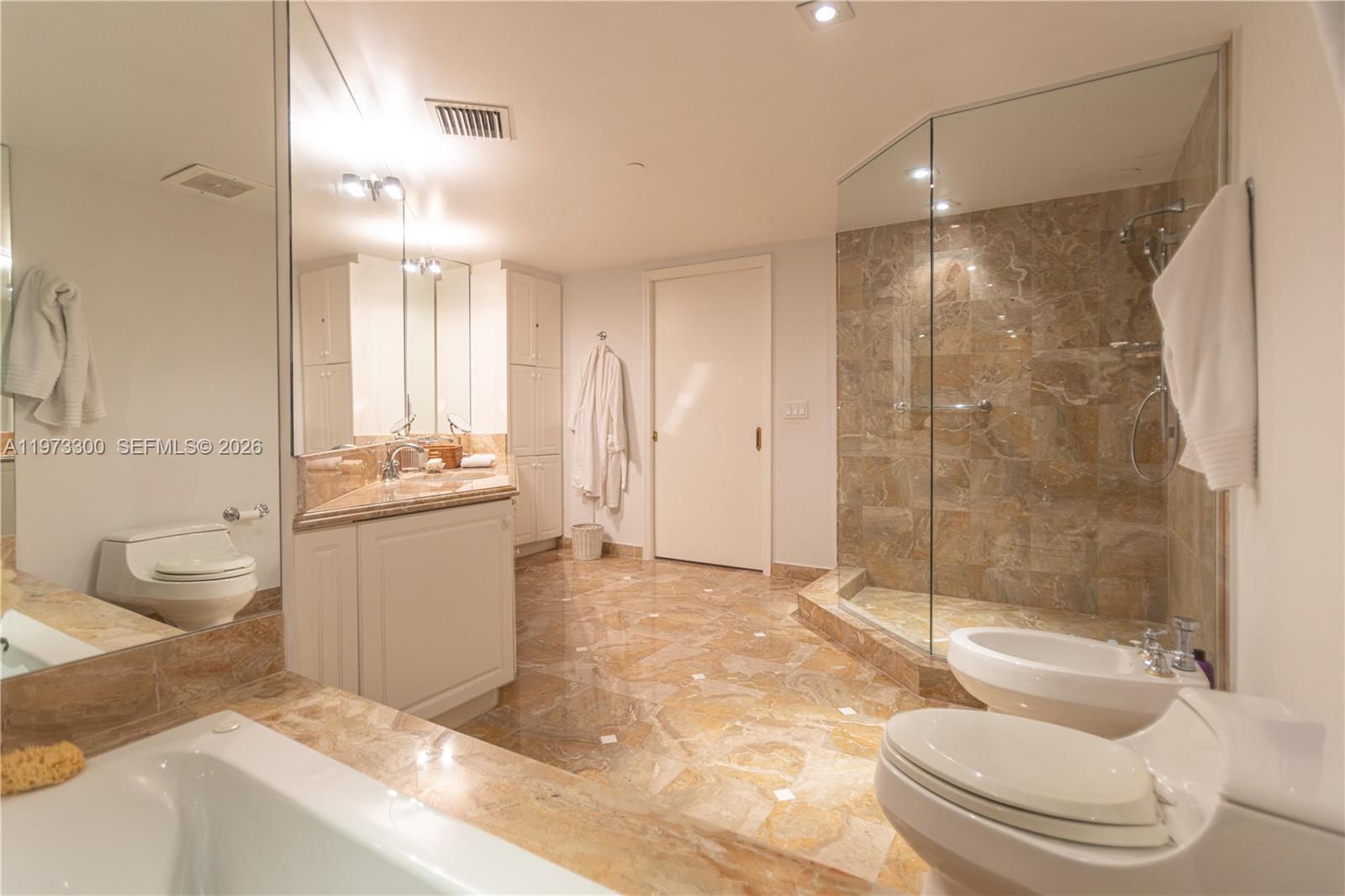 9559 Collins Ave #S7-D, Surfside FL 33154