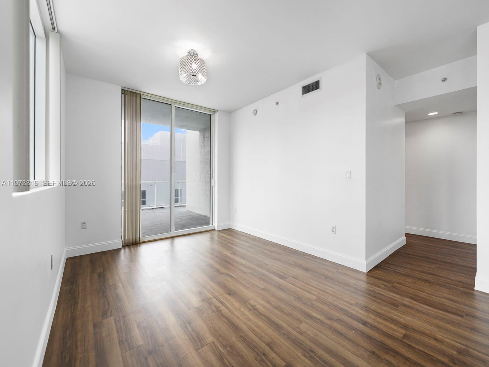 253 NE 2nd St #3108, Miami FL 33132