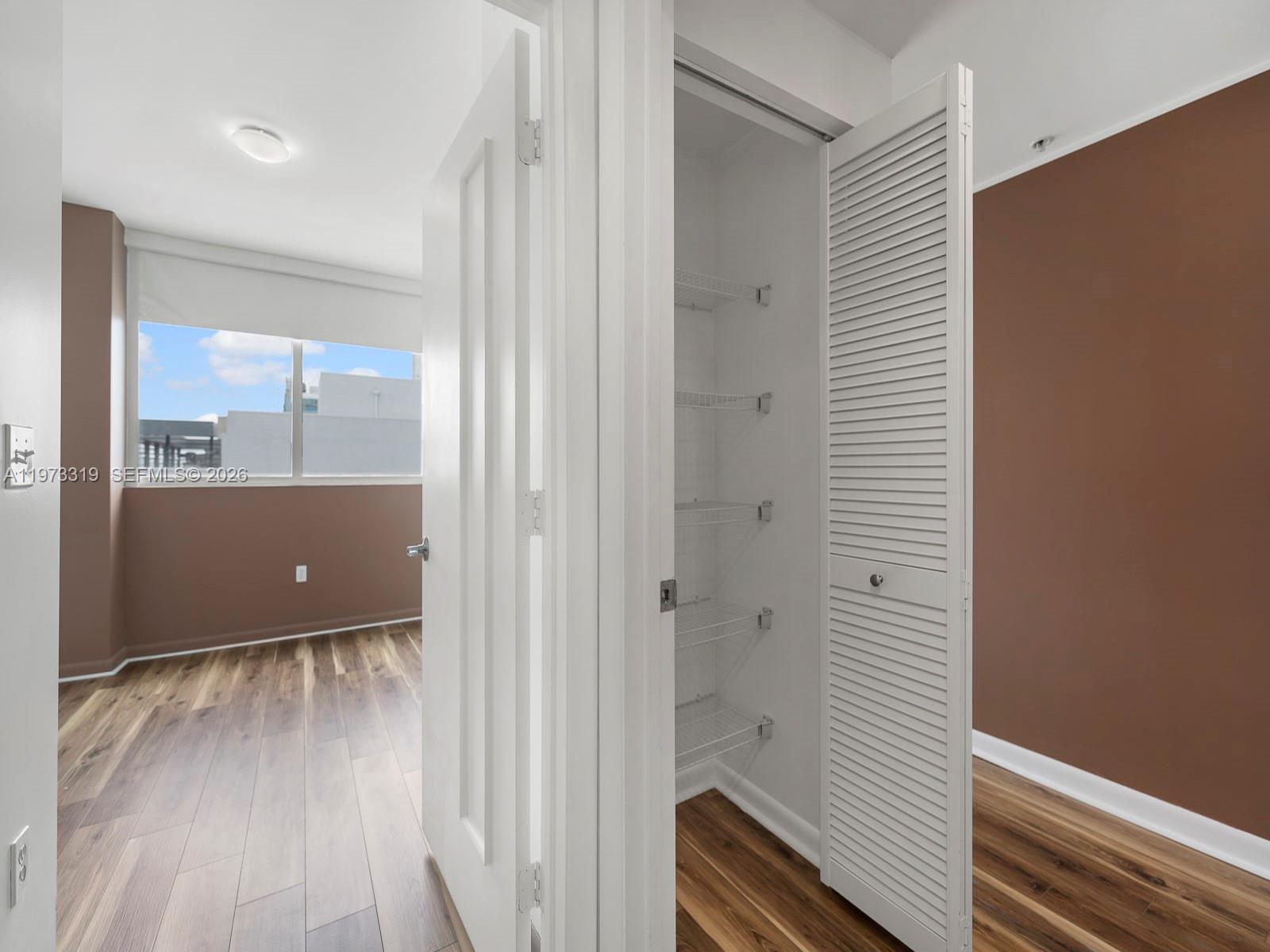 253 NE 2nd St #3108, Miami FL 33132