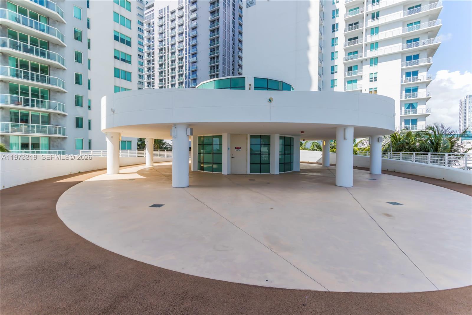 253 NE 2nd St #3108, Miami FL 33132