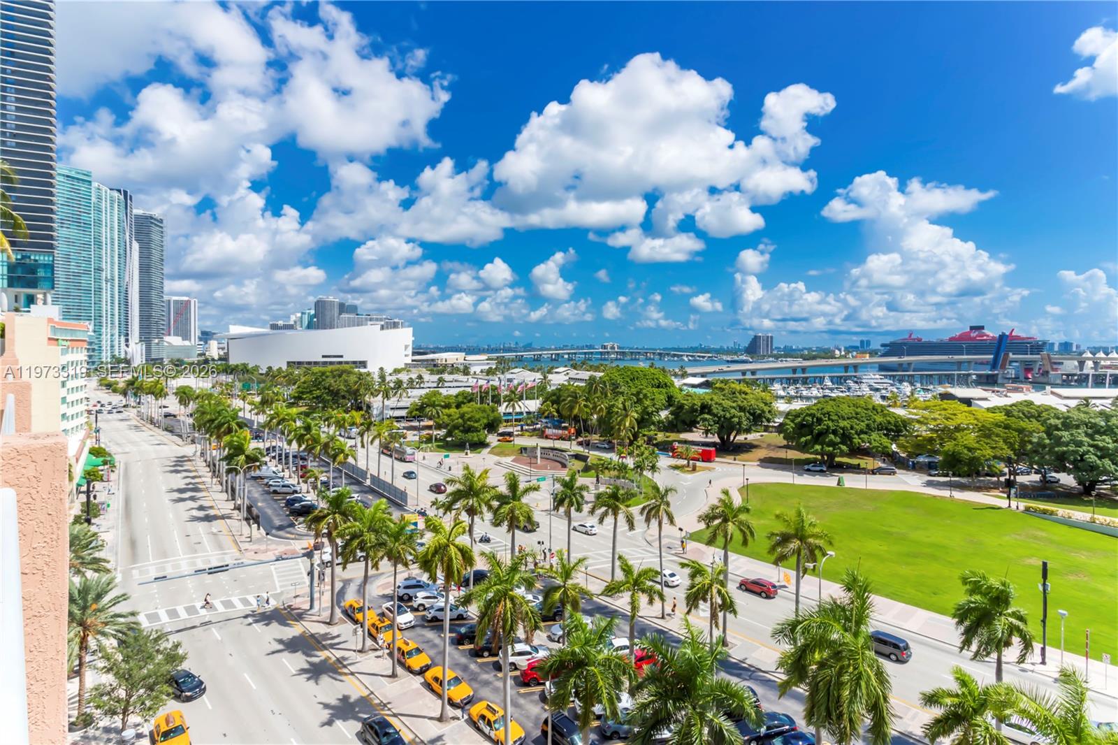 253 NE 2nd St #3108, Miami FL 33132