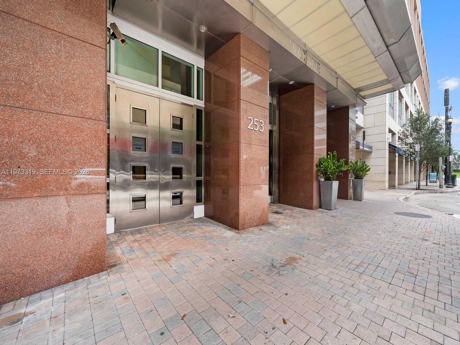 253 NE 2nd St #3108, Miami FL 33132