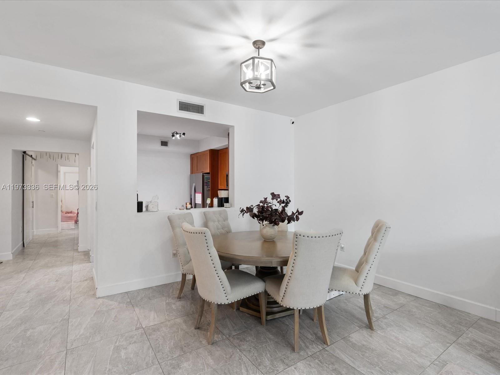 3340 NE 190th St #204, Aventura FL 33180