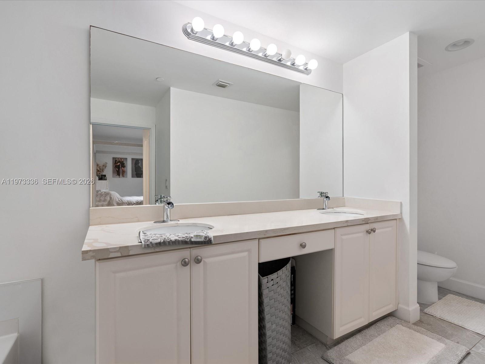 3340 NE 190th St #204, Aventura FL 33180