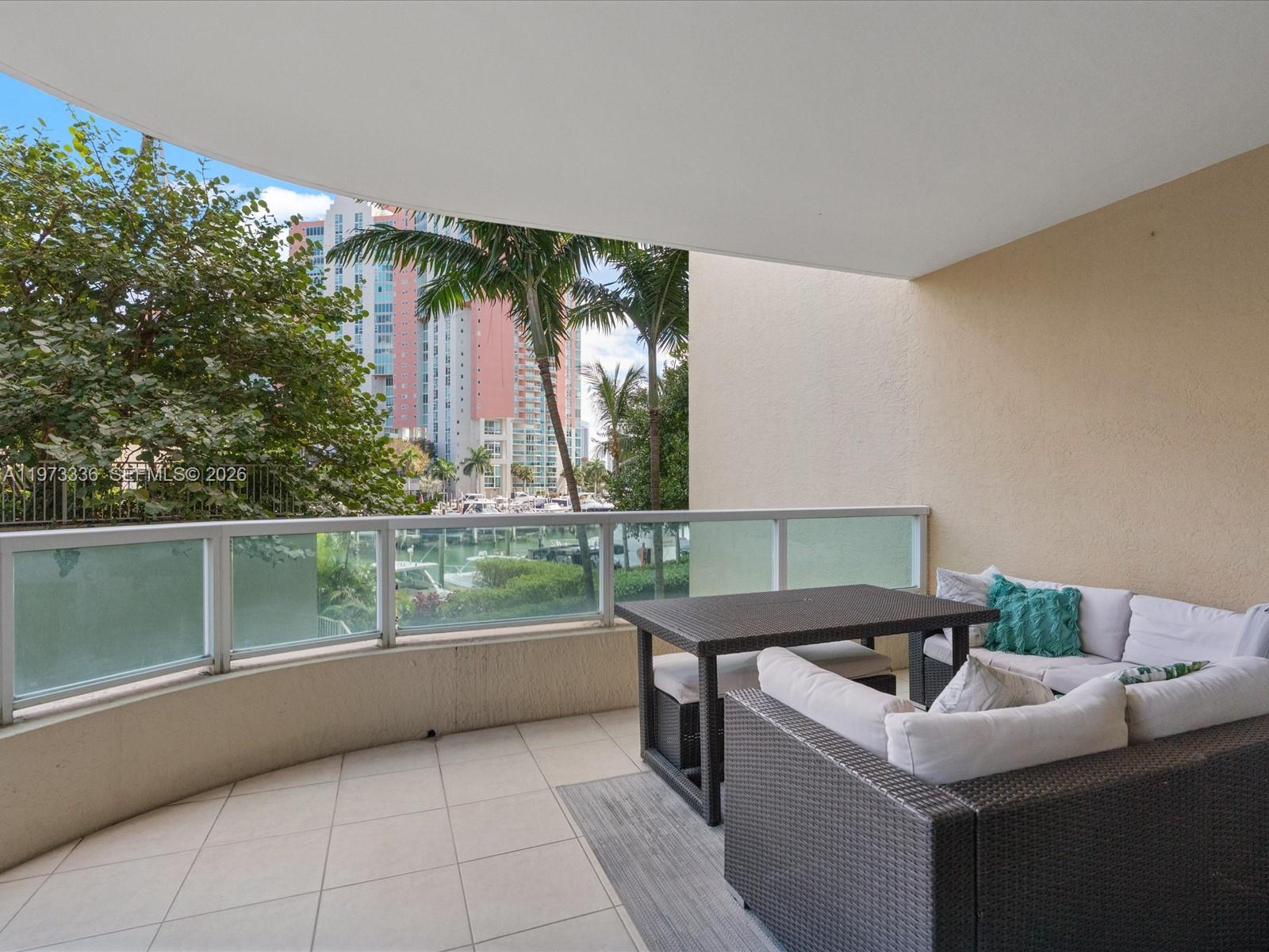 3340 NE 190th St #204, Aventura FL 33180