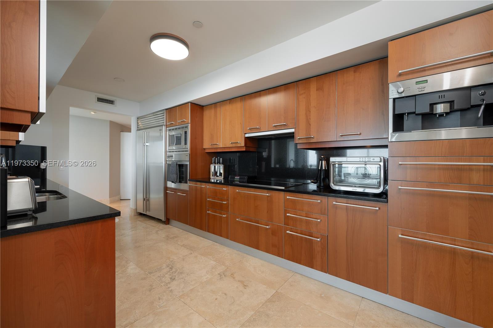 1331 Brickell Bay Dr #1801, Miami FL 33131