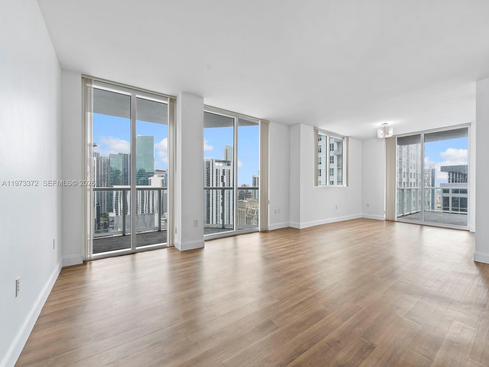 253 NE 2nd St #3108, Miami FL 33132