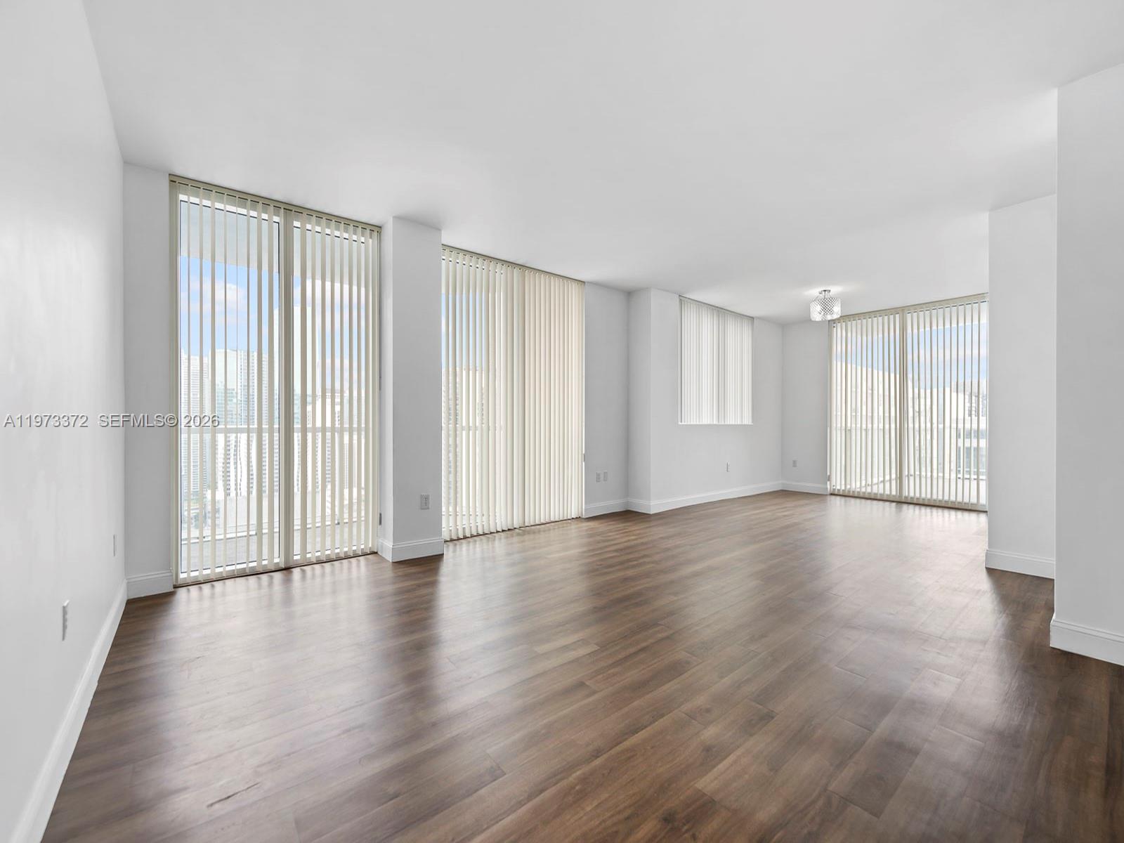 253 NE 2nd St #3108, Miami FL 33132