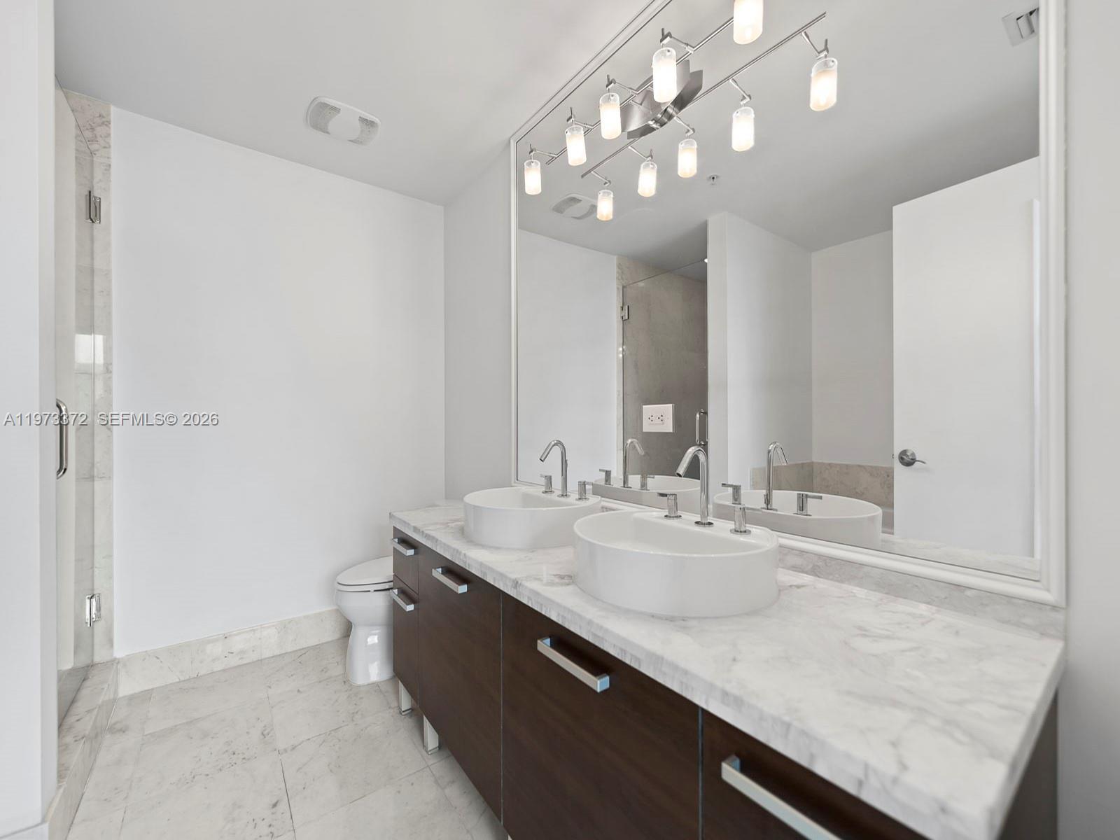 253 NE 2nd St #3108, Miami FL 33132
