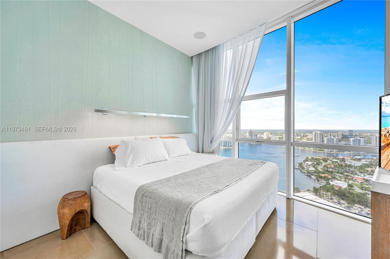 18101 Collins Ave #5509, Sunny Isles Beach FL 33160
