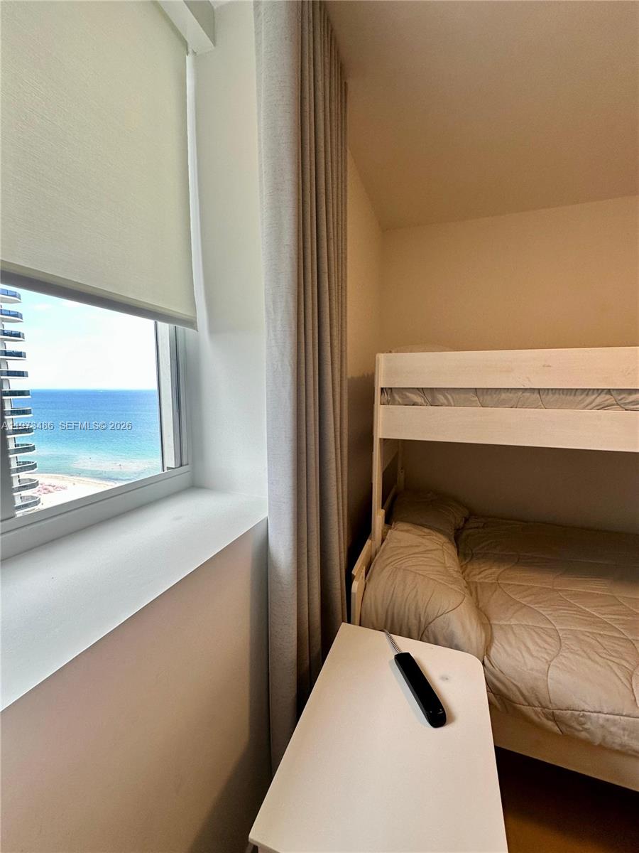 4775 Collins Ave #2407, Miami Beach FL 33140