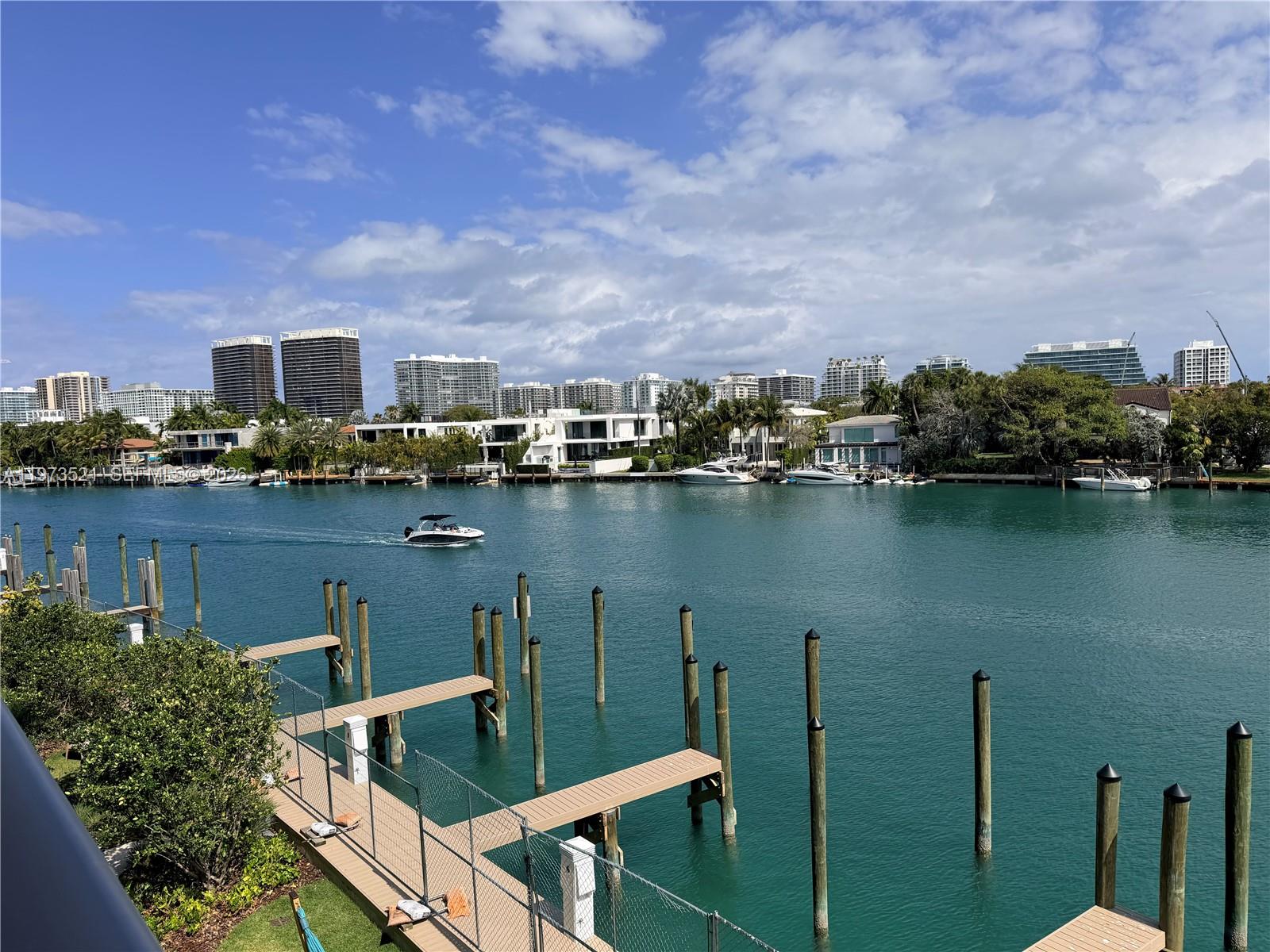 9201 E Bay Harbor Dr #303, Bay Harbor Islands FL 33154