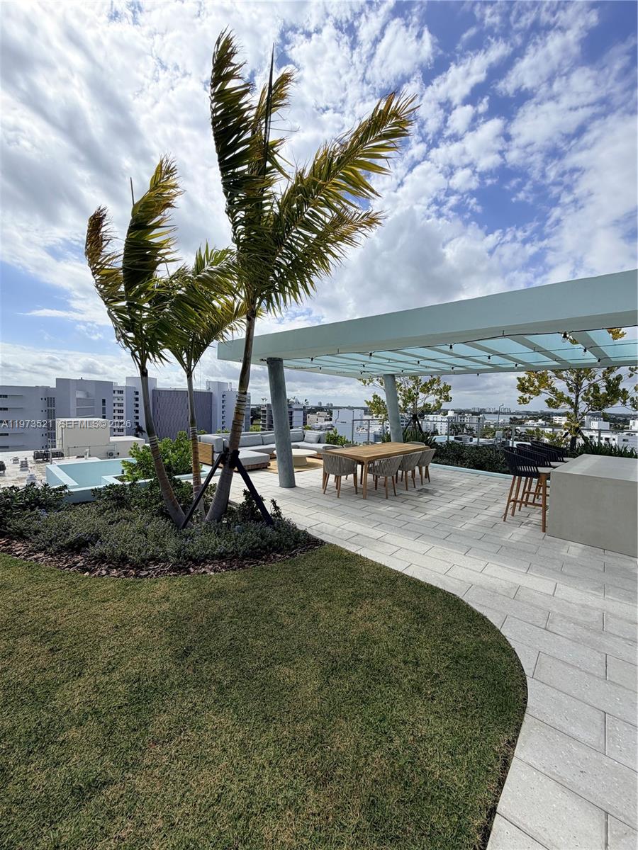 9201 E Bay Harbor Dr #303, Bay Harbor Islands FL 33154