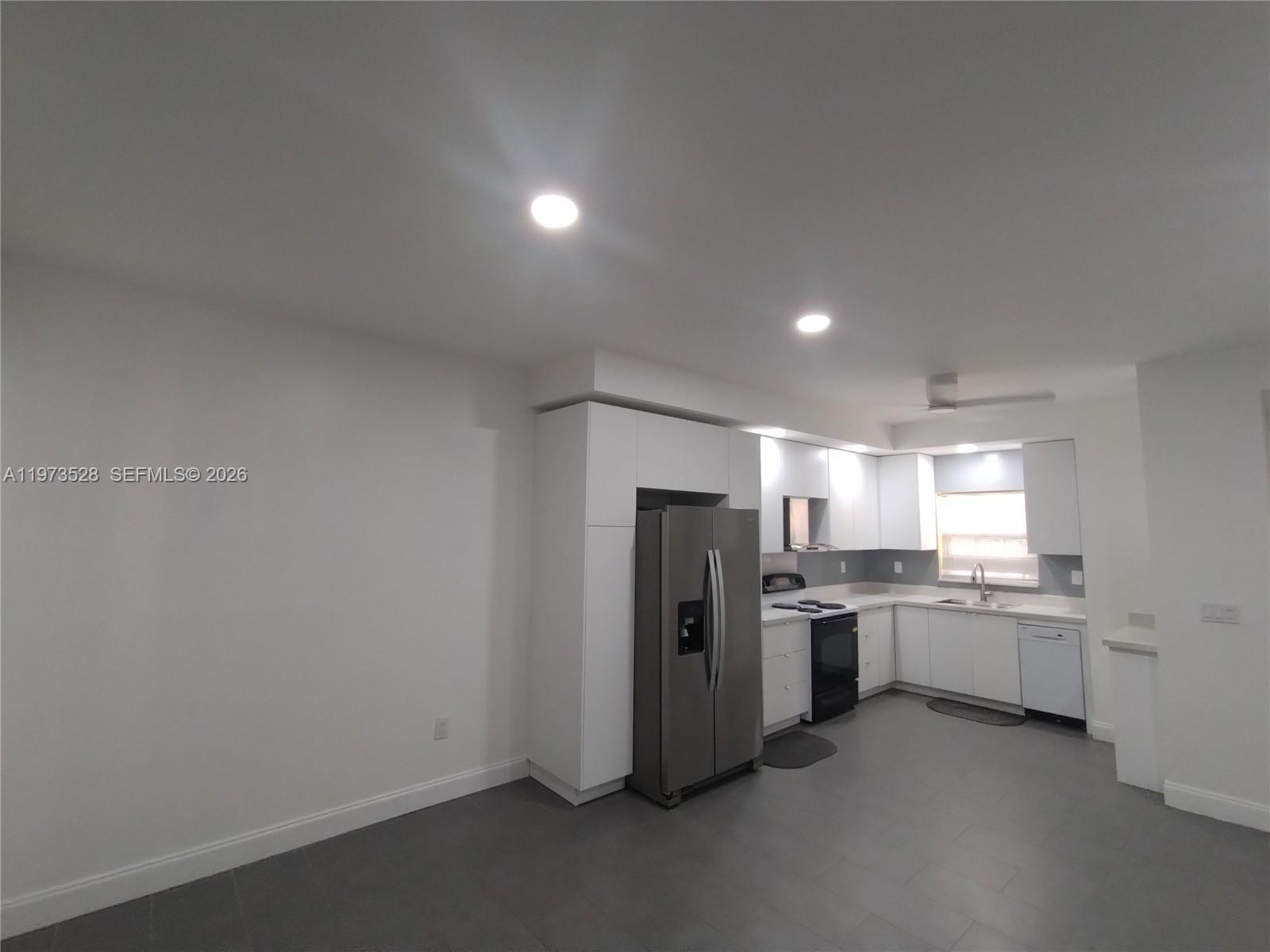 15509 N Miami Lakeway N #102, Miami Lakes FL 33014