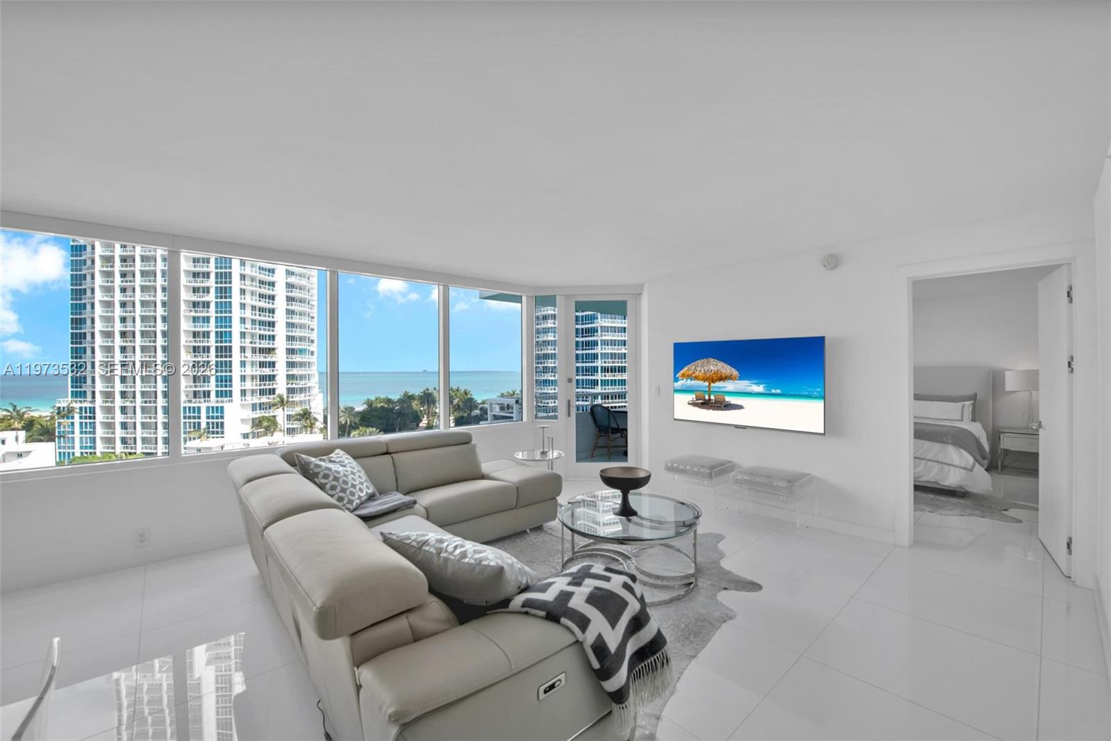 400 S Pointe Dr #1006, Miami Beach FL 33139