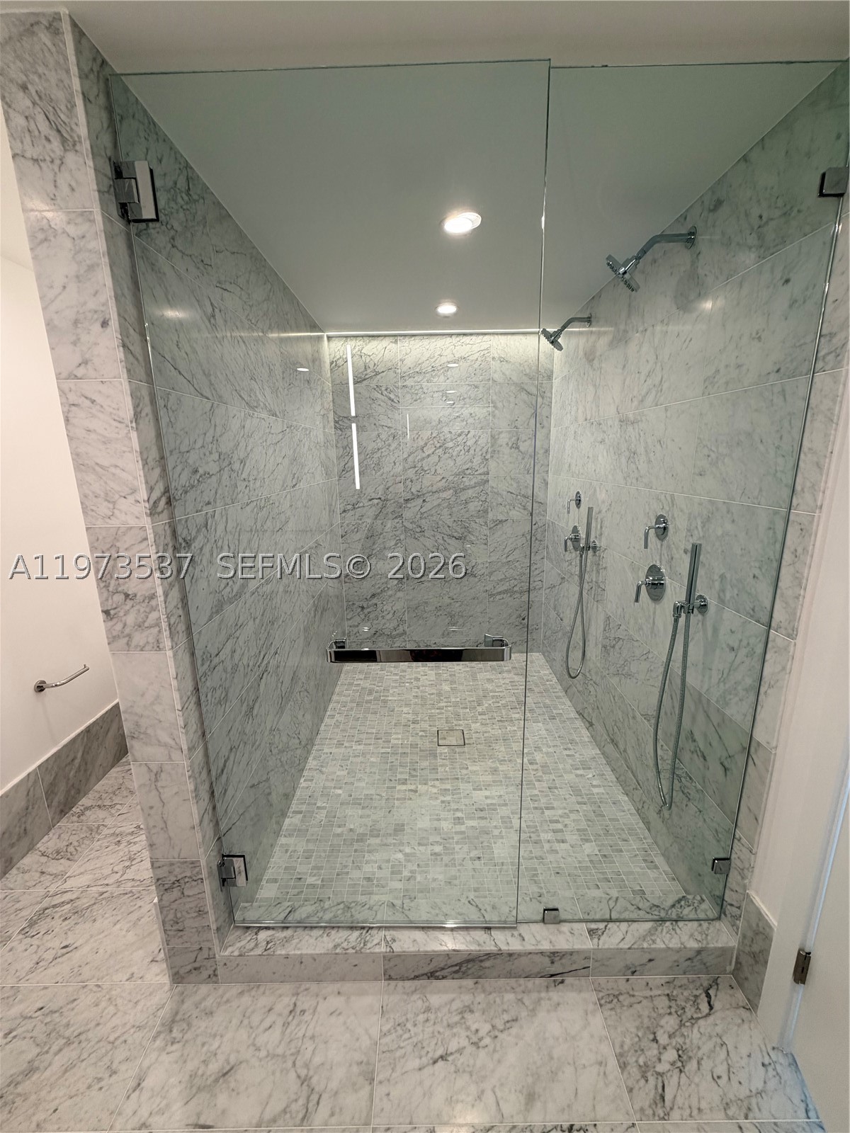 9221 E Bay Harbor Dr #309, Bay Harbor Islands FL 33154