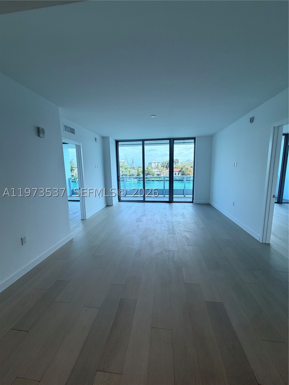 9221 E Bay Harbor Dr #309, Bay Harbor Islands FL 33154