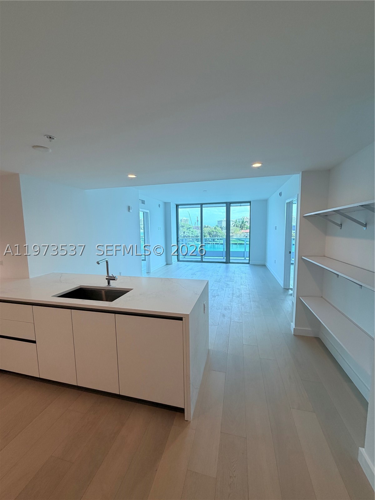 9221 E Bay Harbor Dr #309, Bay Harbor Islands FL 33154