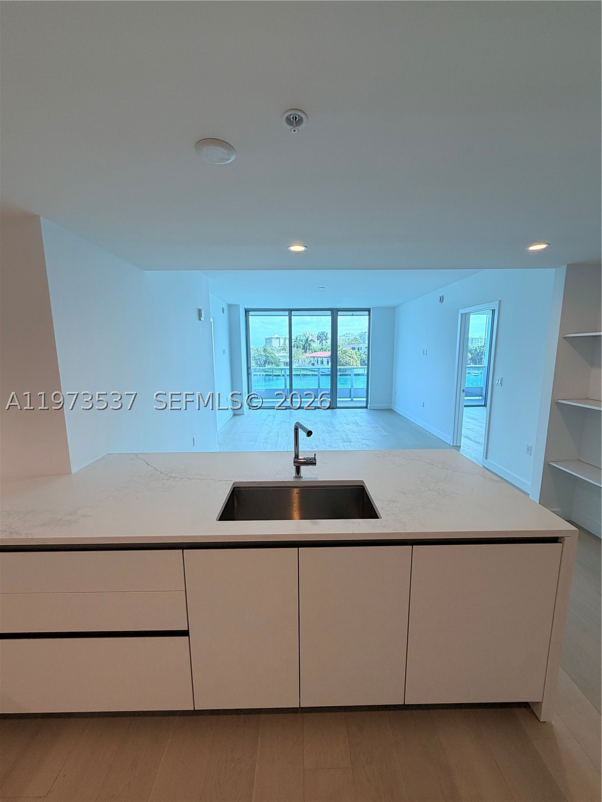 9221 E Bay Harbor Dr #309, Bay Harbor Islands FL 33154