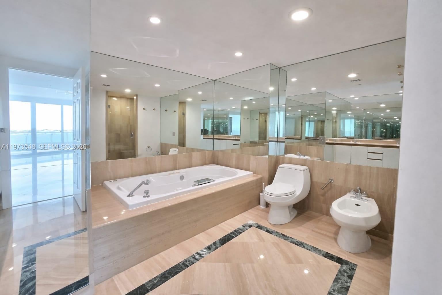1643 Brickell Ave #903, Miami FL 33129