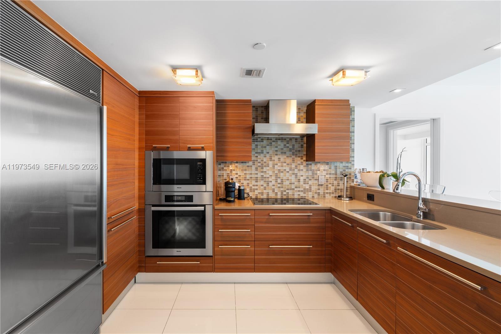 6801 Collins Ave #LPH06 Doorlph14, Miami Beach FL 33141