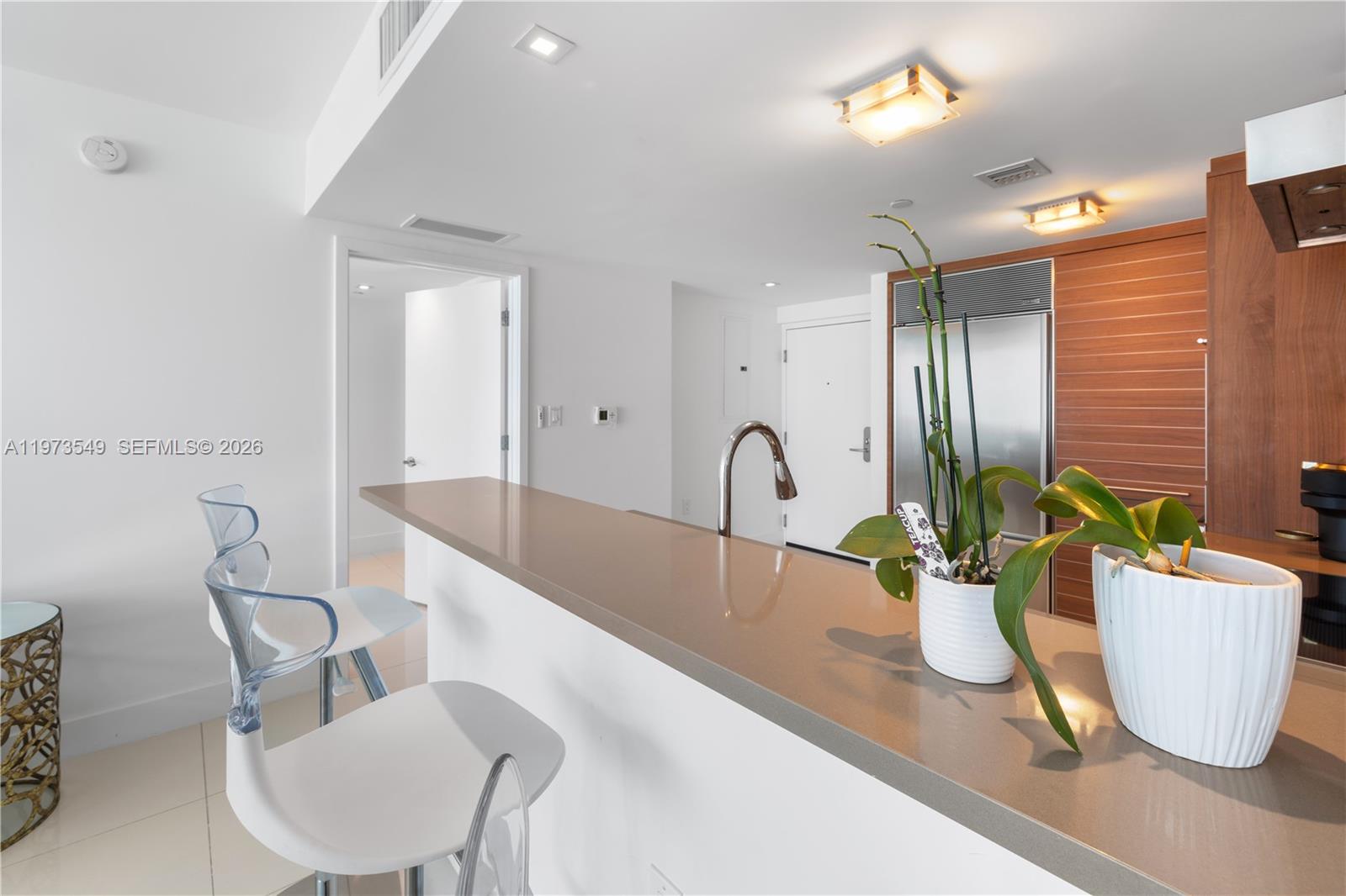 6801 Collins Ave #LPH06 Doorlph14, Miami Beach FL 33141
