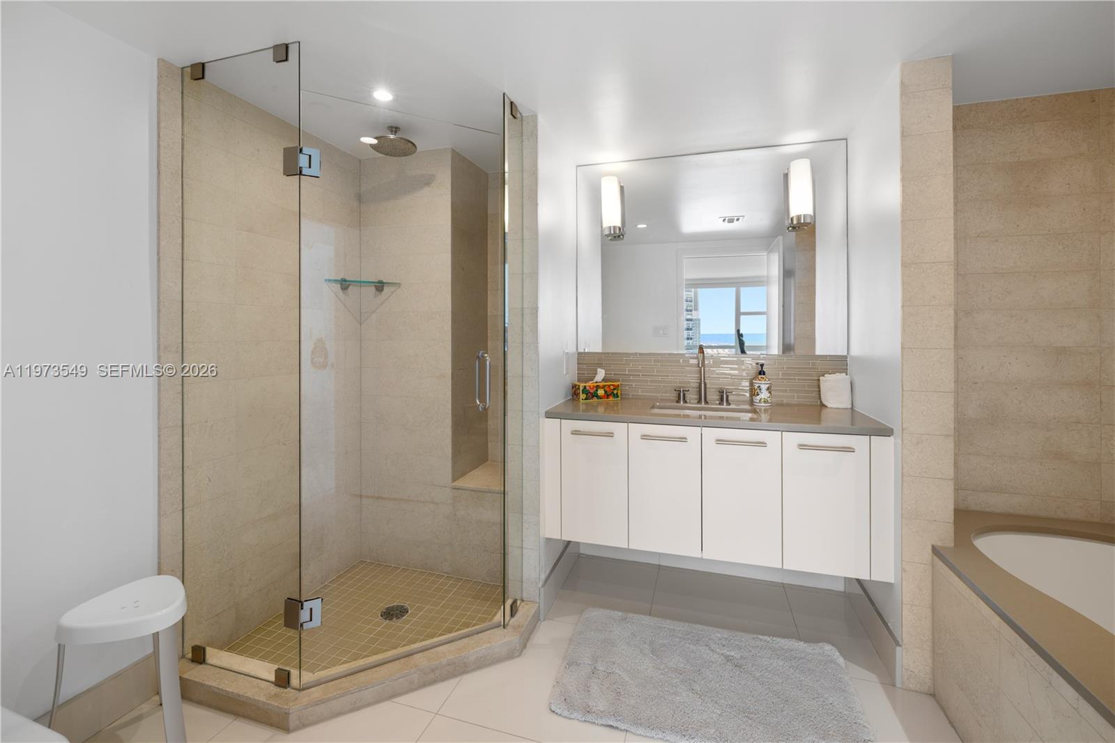 6801 Collins Ave #LPH06 Doorlph14, Miami Beach FL 33141
