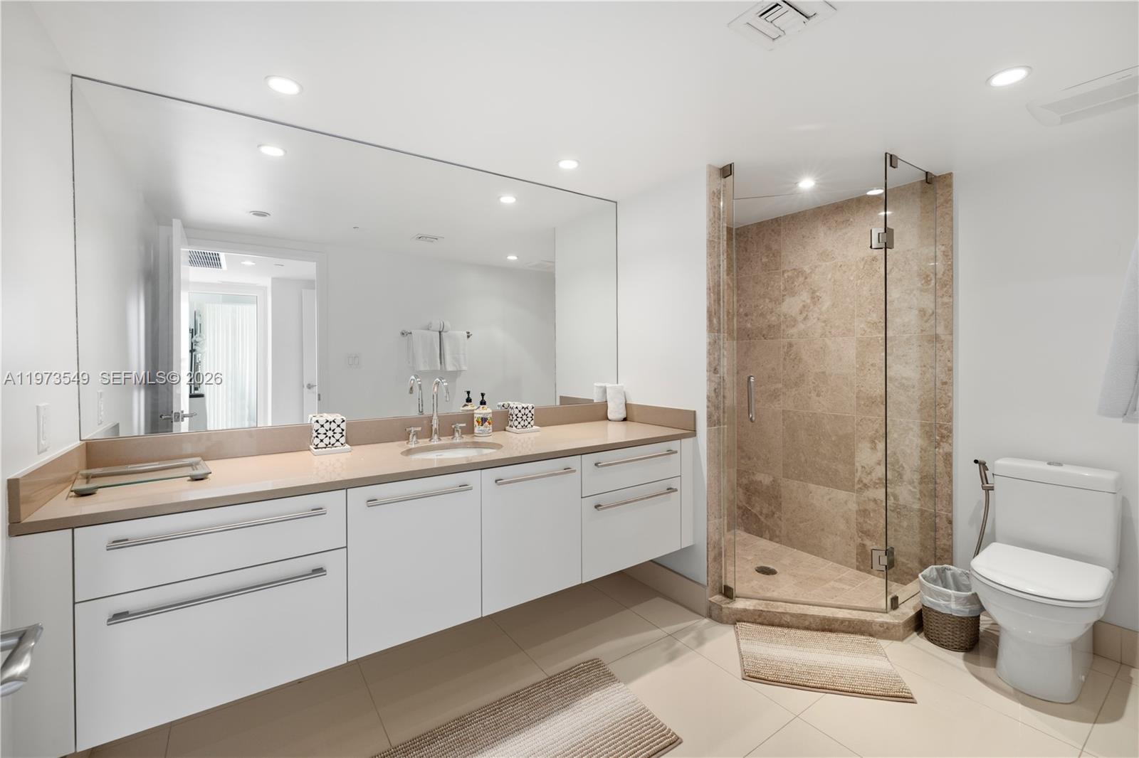 6801 Collins Ave #LPH06 Doorlph14, Miami Beach FL 33141