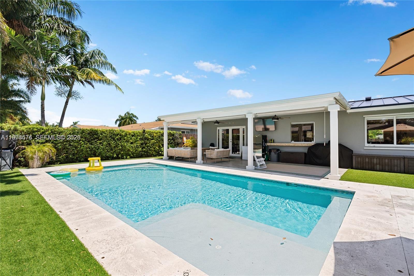 19900 SW 83rd Ave, Cutler Bay FL 33189