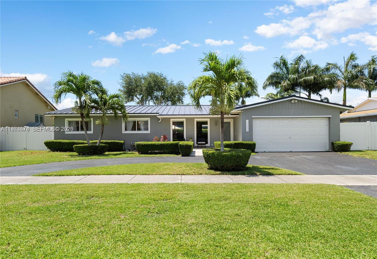 19900 SW 83rd Ave, Cutler Bay FL 33189