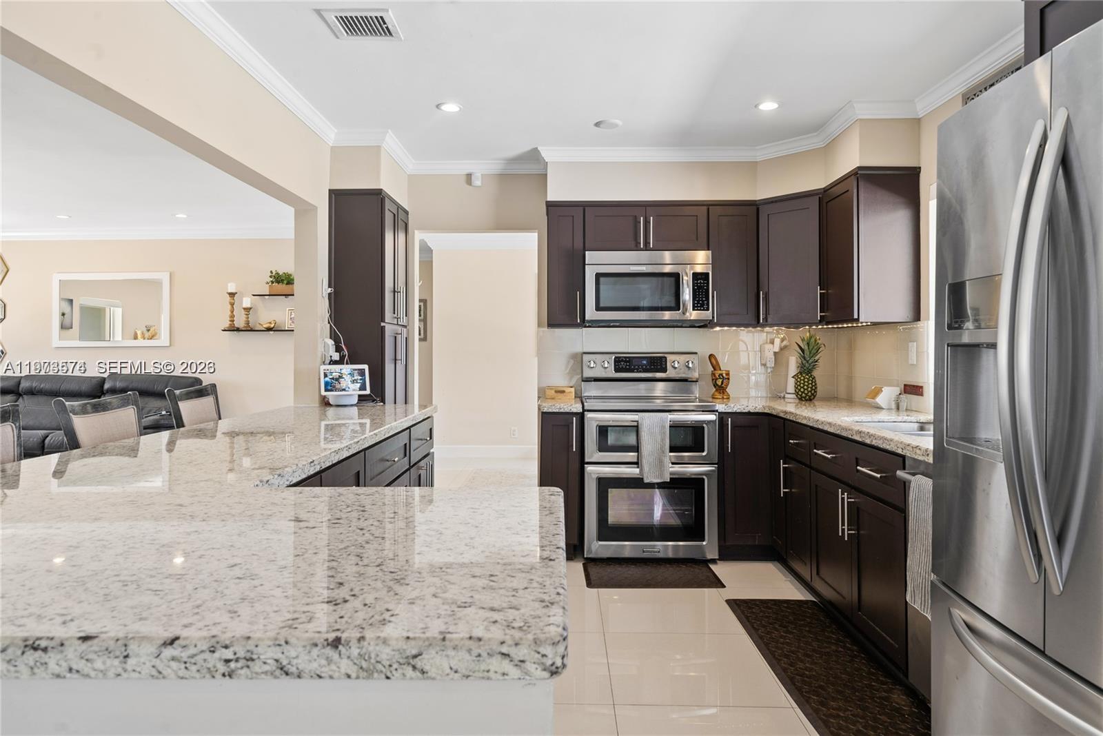 19900 SW 83rd Ave, Cutler Bay FL 33189