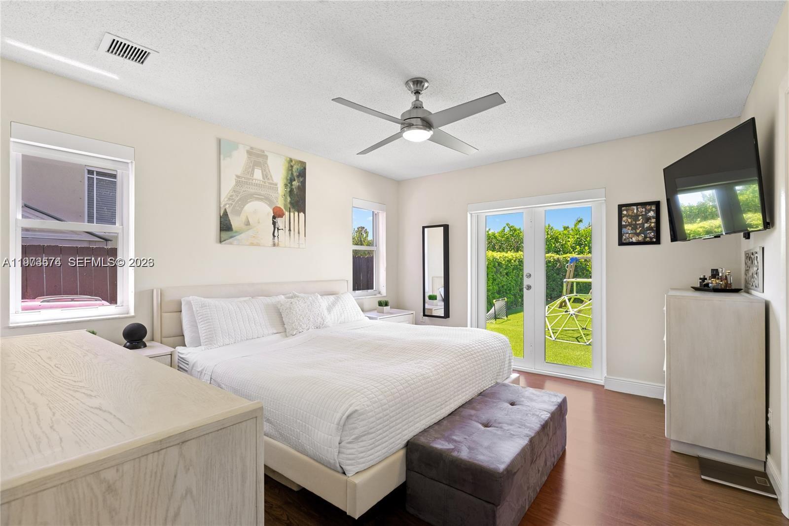 19900 SW 83rd Ave, Cutler Bay FL 33189