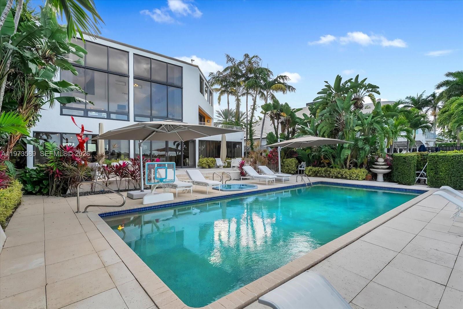 279 N Hibiscus Dr #0, Miami Beach FL 33139