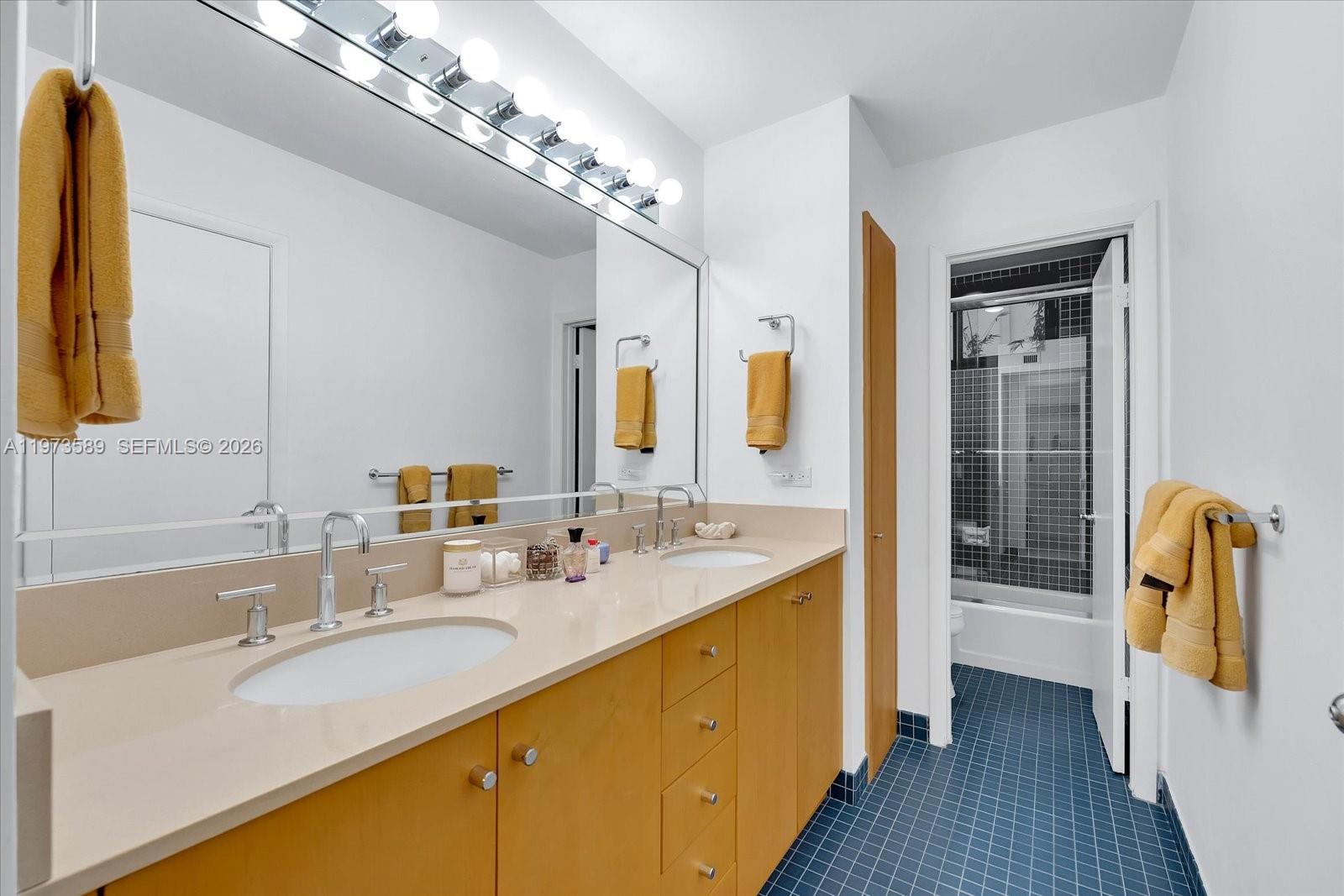 279 N Hibiscus Dr #0, Miami Beach FL 33139