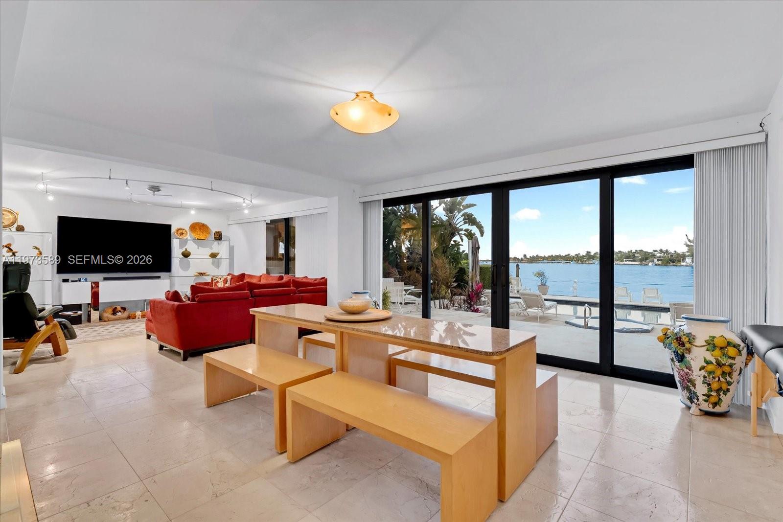 279 N Hibiscus Dr #0, Miami Beach FL 33139