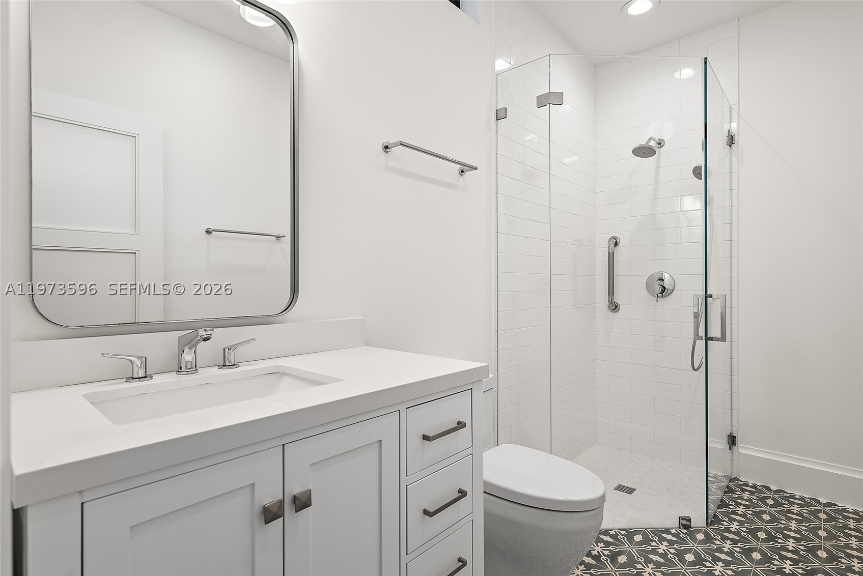 108 Waters Edge Dr, Jupiter FL 33477