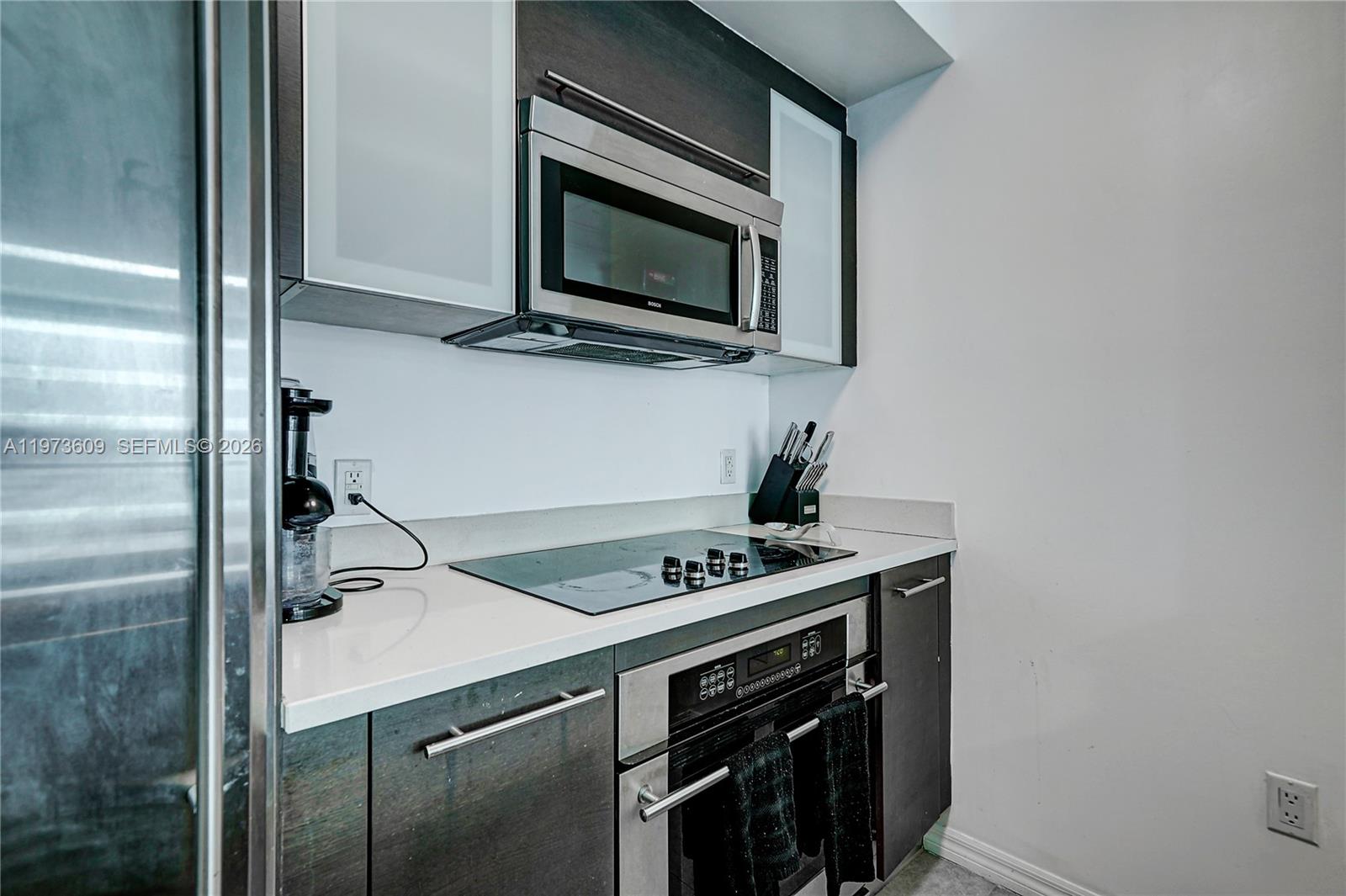500 Brickell Ave #4004, Miami FL 33131