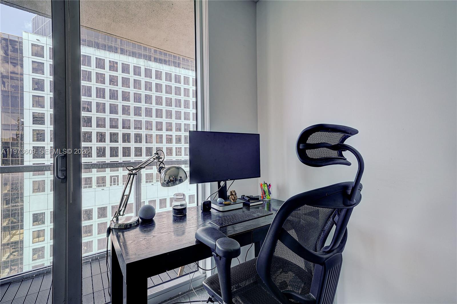 500 Brickell Ave #4004, Miami FL 33131