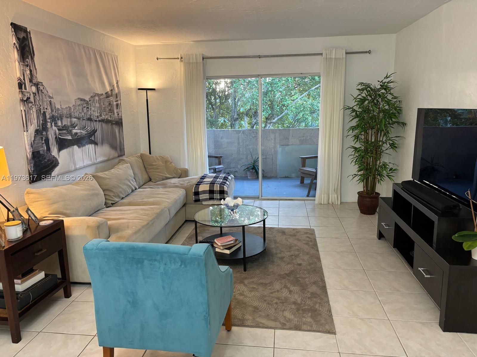 6884 N Kendall Dr #C407, Pinecrest FL 33156