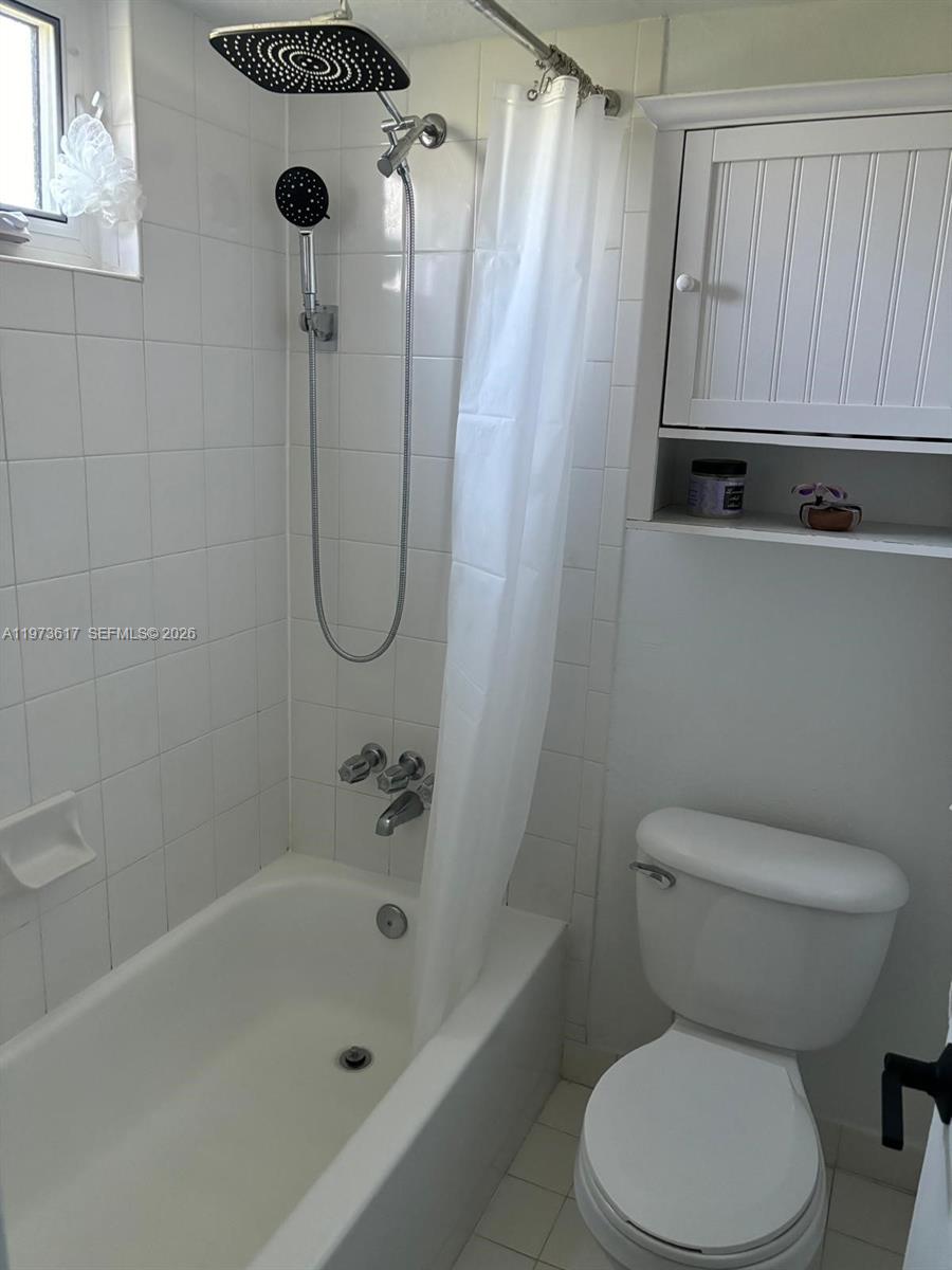 6884 N Kendall Dr #C407, Pinecrest FL 33156